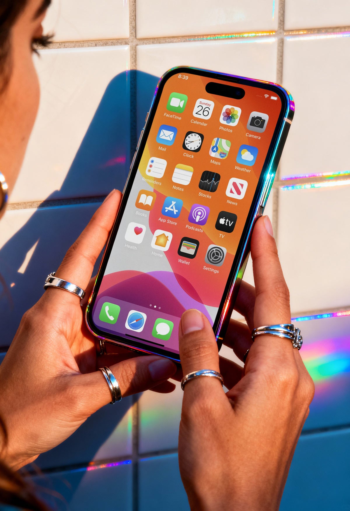 MXT iPhone Mockup 02